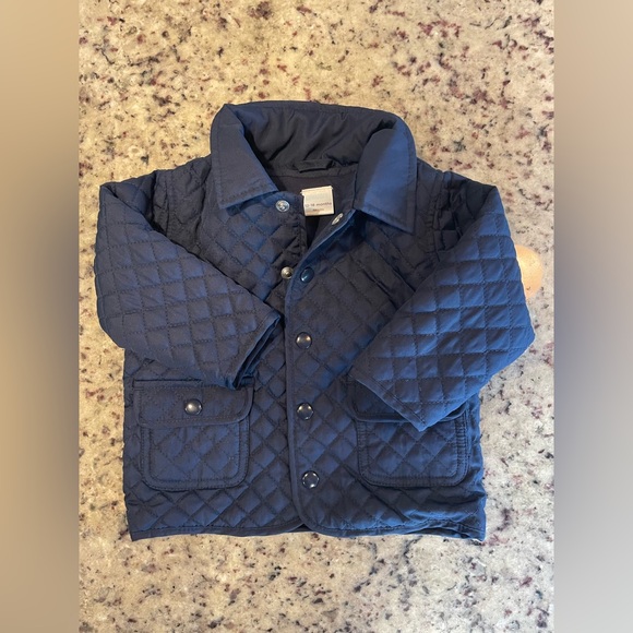 Unisex, navy blue quilted coat size 12 to 18 months - Picture 1 of 3